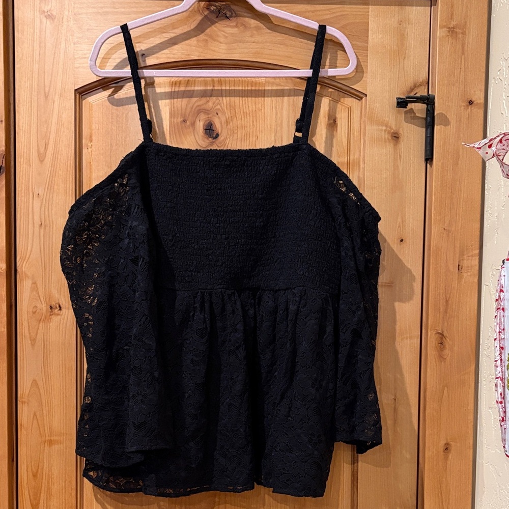 Torrid Black Lace Top size 3 price is firm